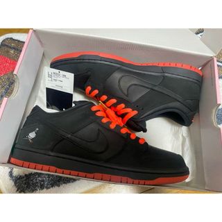 Nike SB Dunk Low TRD QS "Black Pigeon"